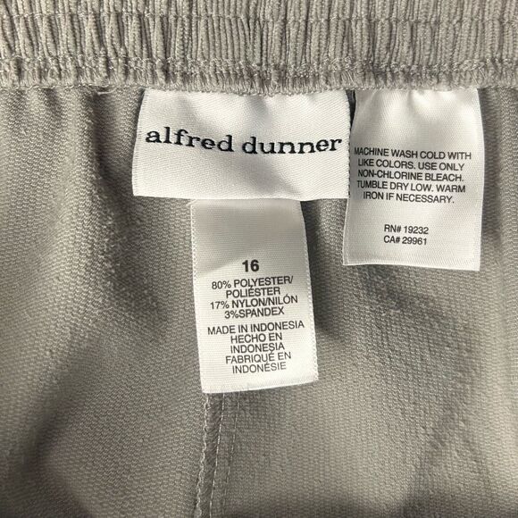 Alfred Dunner Gray Corduroy Ankle Pants Size 16 High Rise Pull On Stretch - Picture 5 of 9